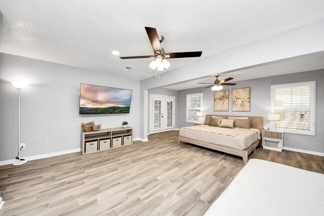 Photo - 12711 Laurel Bank Way