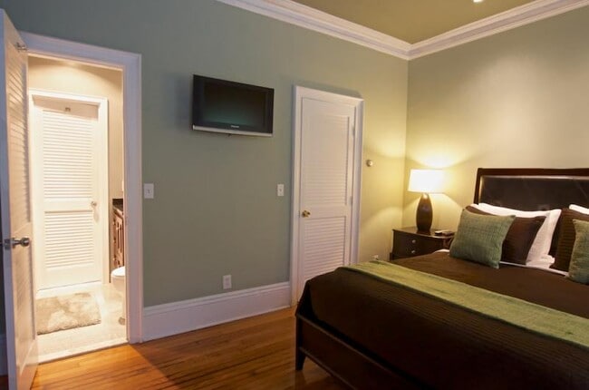 Photo - 33 Gray St Unit 1