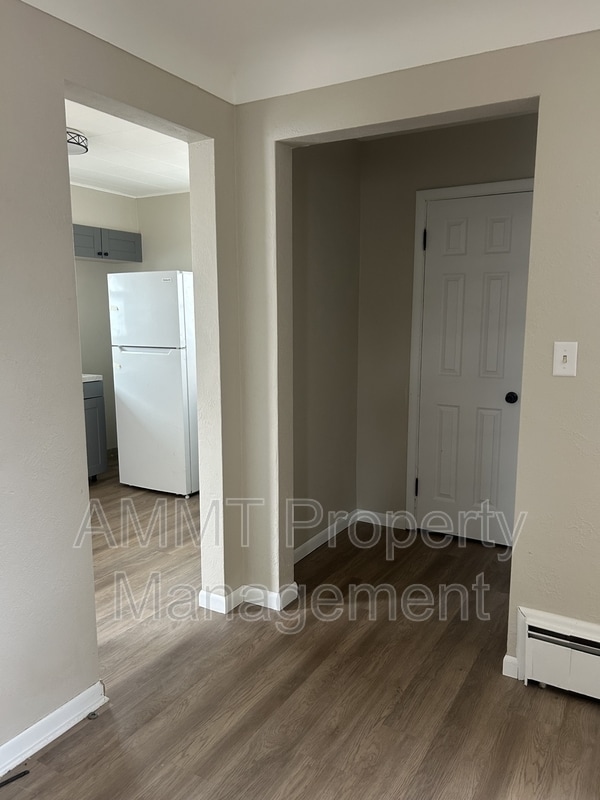 Photo - 2831 3rd Ave SE