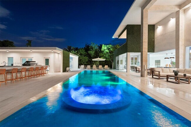 Photo - 7450 SW 102nd St