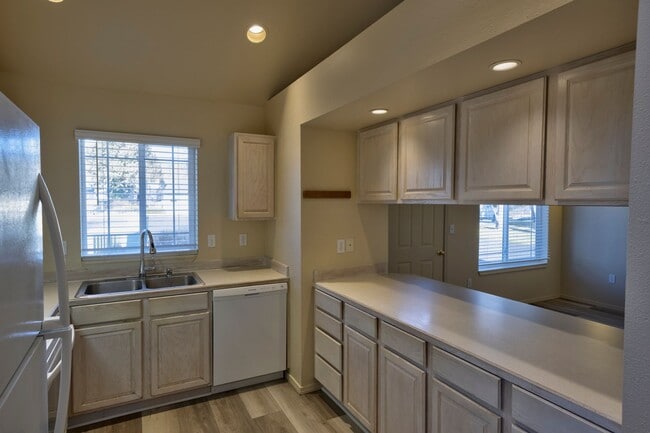 Photo - 1440 NE COVINGTON LANE, BEND, OREGON 97701 - IVY CREEK