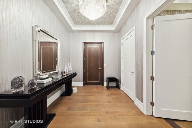 Photo - 435 N Michigan Ave