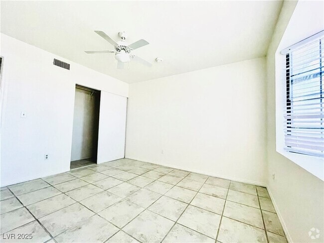 Building Photo - 5086 Jeffreys St Unit 201 Rental