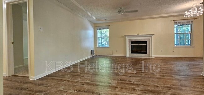 Photo - 708 Inlet Quay