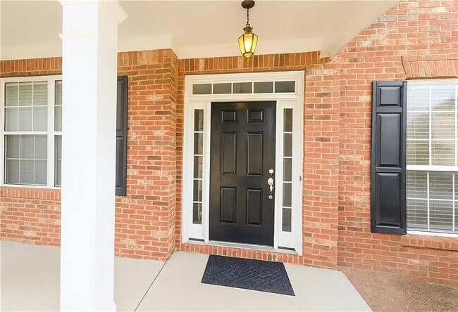 Photo - 1332 Melrose Woods Ln SE