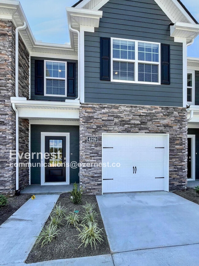 Photo - 4239 Feetham Dr Townhome