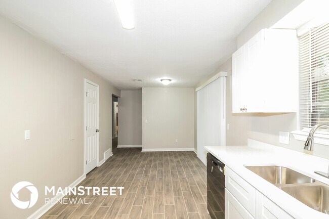 Photo - 5009 S Briarwood Dr