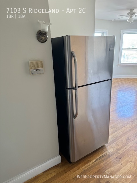 1 Bed+ with Quartz, Updated Bath, Hardwood... Unit Apt 2C - Chicago, IL ...