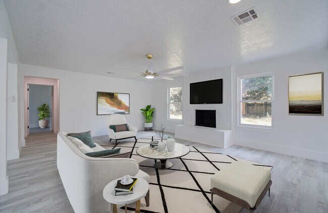 Photo - 550 Brandon Rd