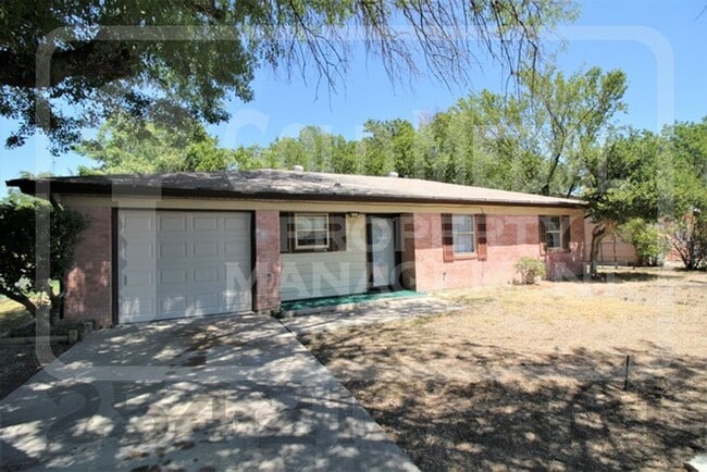 Photo - 708 W Washington Ave