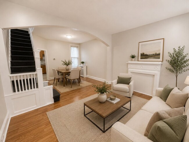 Spacious 3 Bedroom Available Now - Spacious 3 Bedroom Available Now
