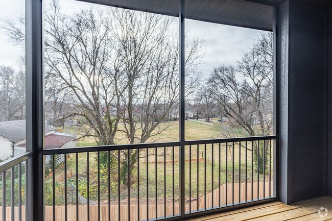 Screened Balconies - The Verdant