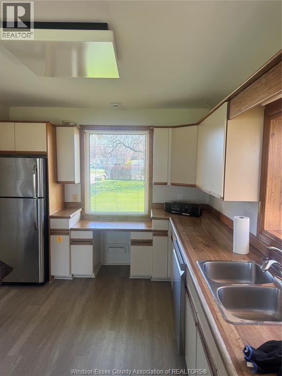 Photo - 11506 Riverside Dr E