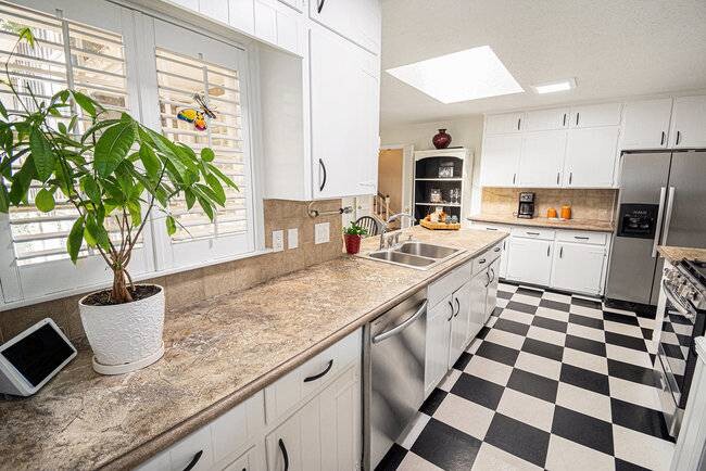 Photo - 2624 Chandalar Ln