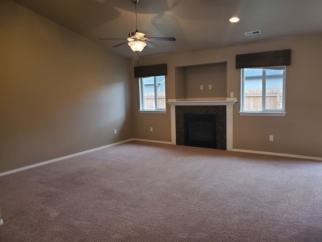 Photo - Charming and conveniently located in Nampa 3 bedroom, 2 bath home