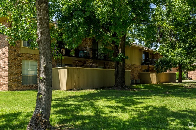 Photo - Orleans Square