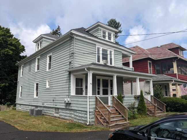 Photo - 144 Forest Hill Dr Unit 144