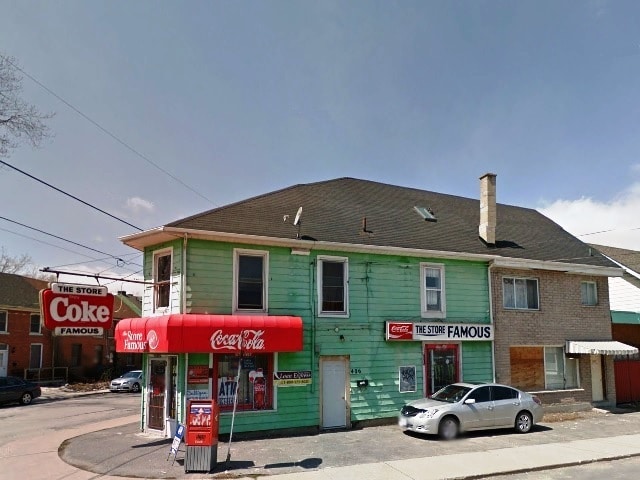 Building Photo - 406 Barrie St Unit 406-1