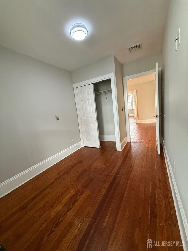 Photo - 187 Broad St Unit 2