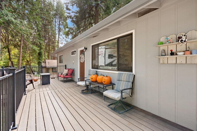 Photo - Rare 4-bedroom home in Camino for rent!