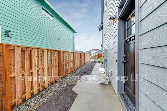 Photo - 2936 NW 16th St