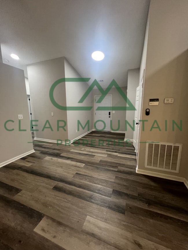 Photo - WINTER IS COMING - REDUCED RENT $1700