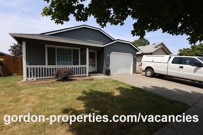 Photo - NW Stanley Ave - Gresham single level home with attached garage