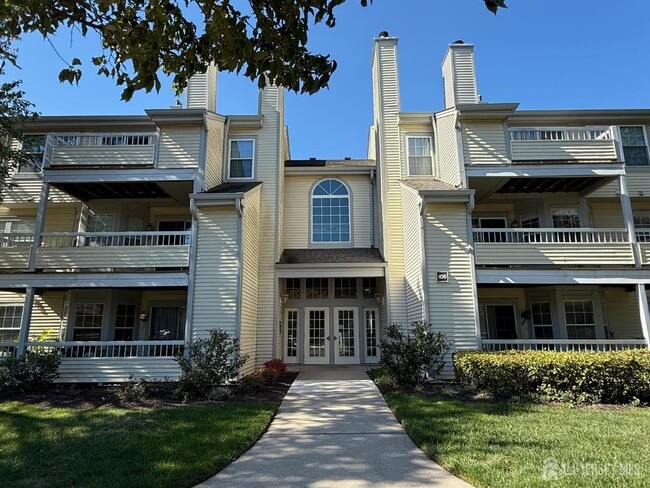 Photo - 106 Heritage Blvd Unit 7
