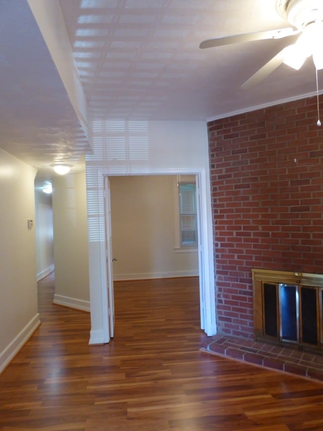 Photo - 527 9th St NE Unit 1