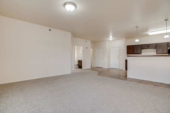 Shadow Ridge Apartments