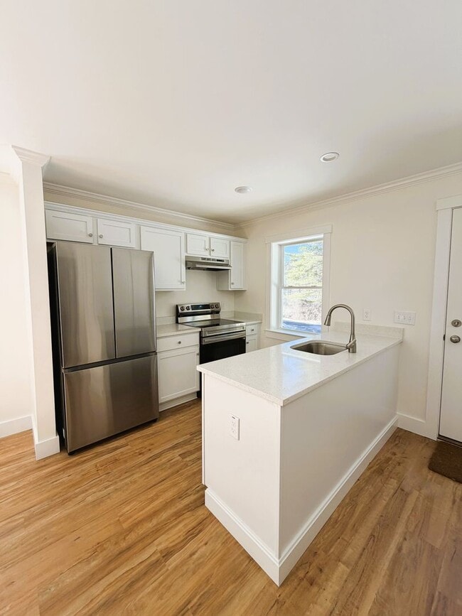 17 Faulkner Pl Unit 17 Faulkner Place