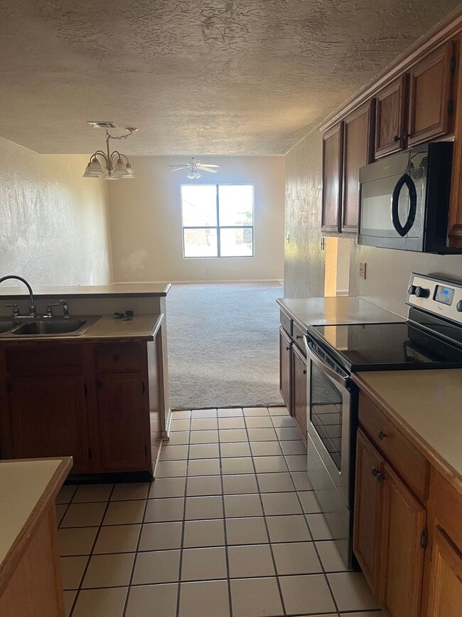 Photo - 4017 SW Sunflower Ln