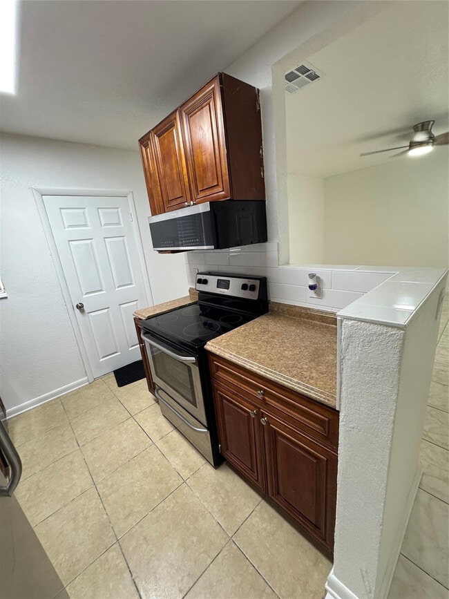 Photo - 2401 NW 2nd St