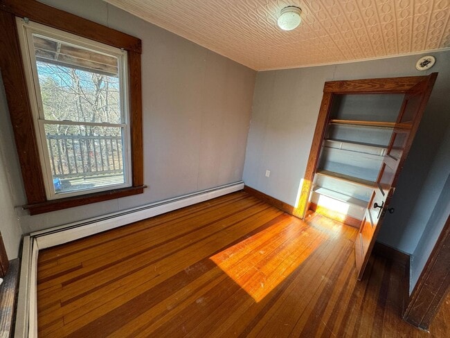 Photo - 64 Summer St Unidad Apt 2