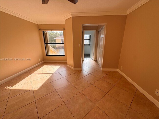 Photo - 211 SW 95 Terrace Unit 202