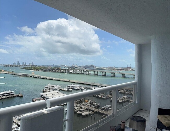 Photo - 1717 N Bayshore Dr Unit A-1734