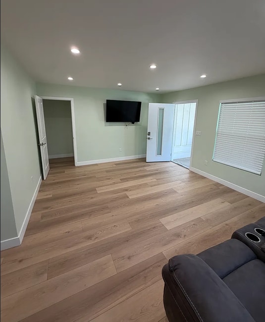 284 Weber Ln
