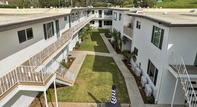 GeoLiv Hillcrest Oaks LLC