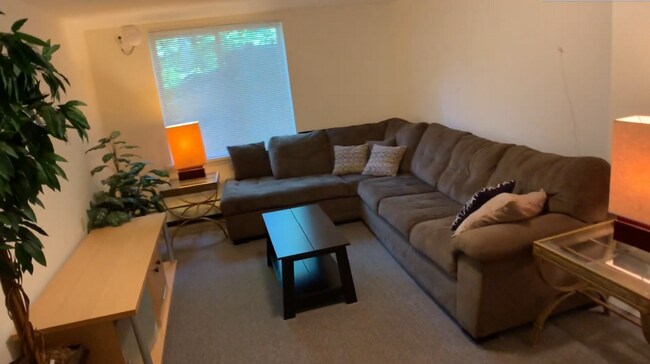 Photo - 114 Highland Pl