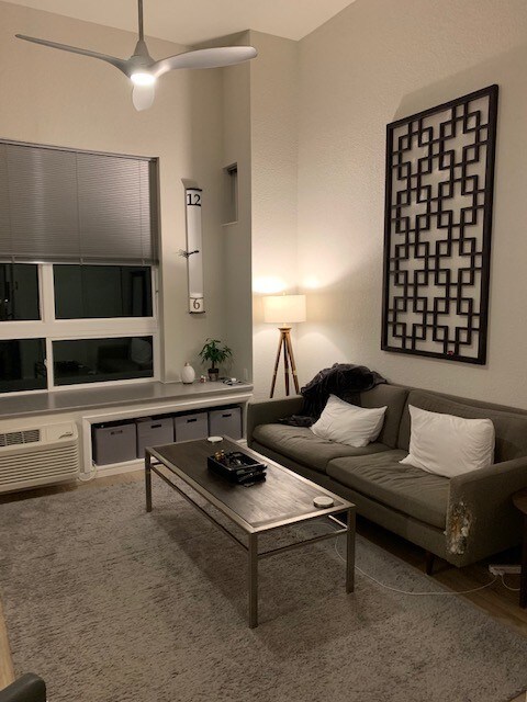 Photo - Apts on Essex - West