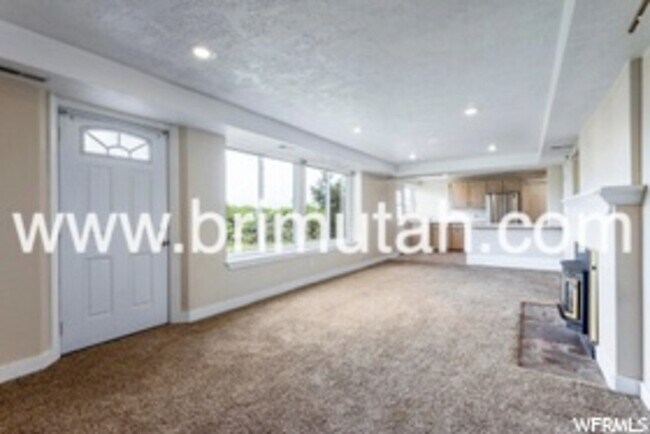 Photo - 7444 S 2300 E