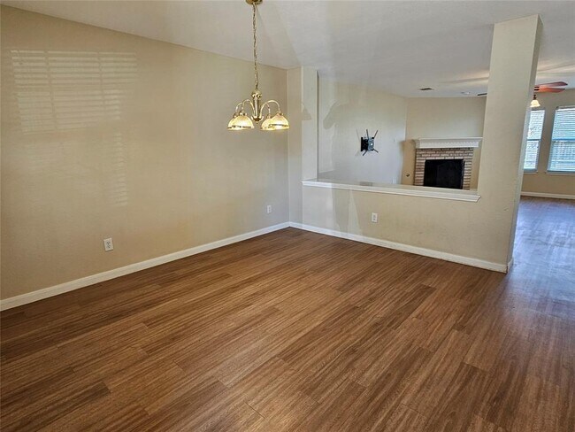 221 Primrose Blvd