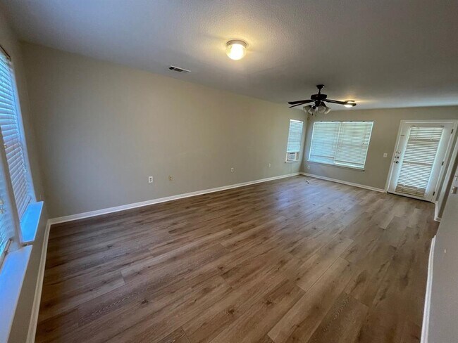 Photo - 6025 Perlita Dr