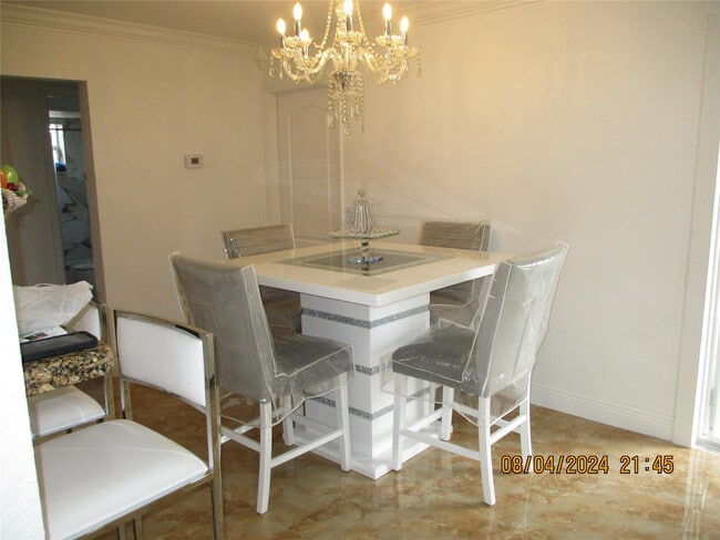 Photo - 9330 NW 10th St