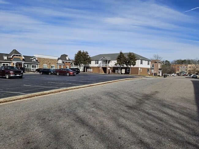 Photo - 11923 Centre St