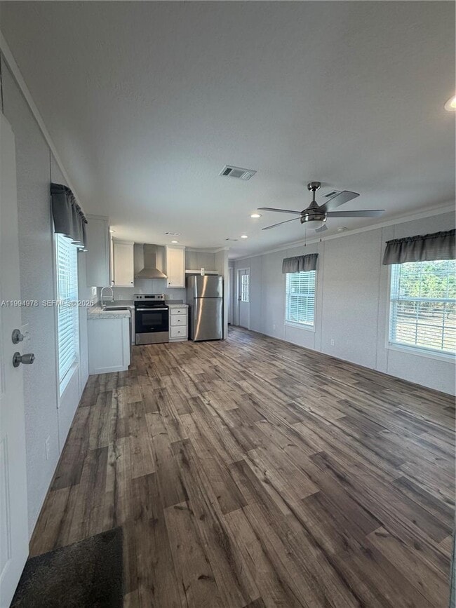 Photo - 130 N Granja St