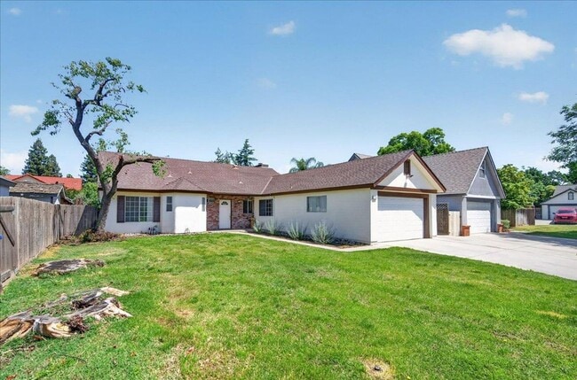 Photo - Nicely Remodeled North Fresno 3/2