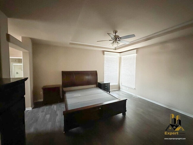 Photo - 318 Hickory St