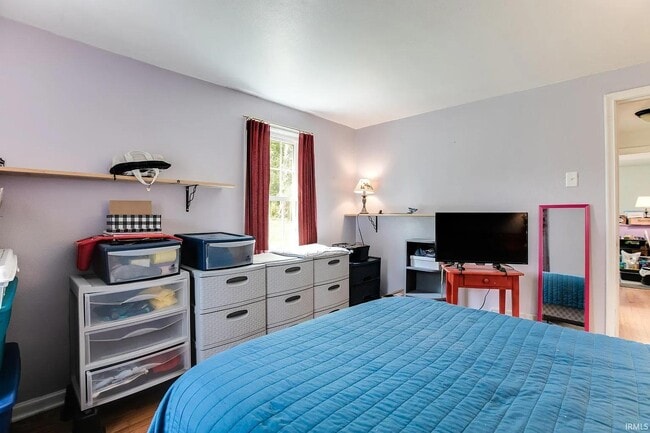 Photo - 54135 Maple Ln