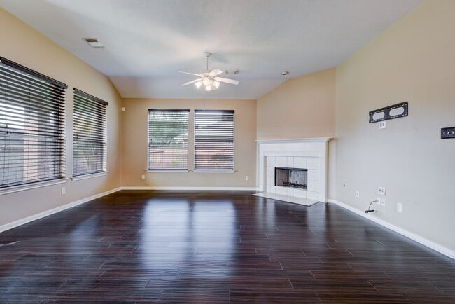 Photo - 21903 Hannover Ridge Dr